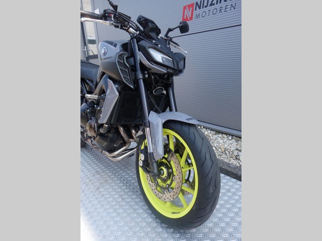 yamaha - mt-09-abs