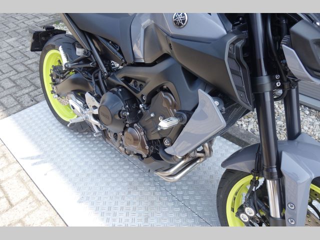 yamaha - mt-09-abs