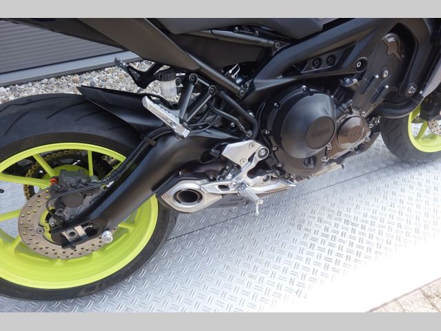 yamaha - mt-09-abs