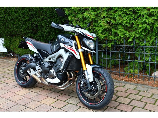 yamaha - mt-09-street-rally-abs