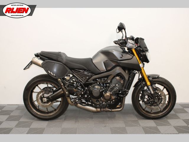 yamaha - mt-09-street-tracker