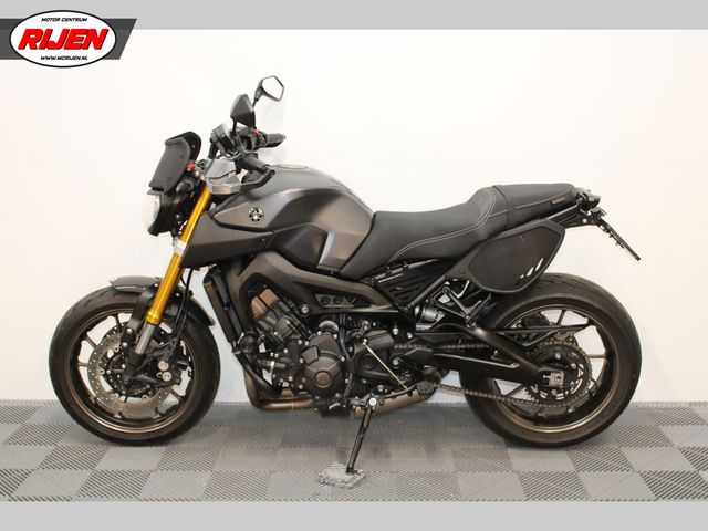 yamaha - mt-09-street-tracker