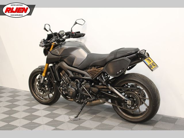 yamaha - mt-09-street-tracker