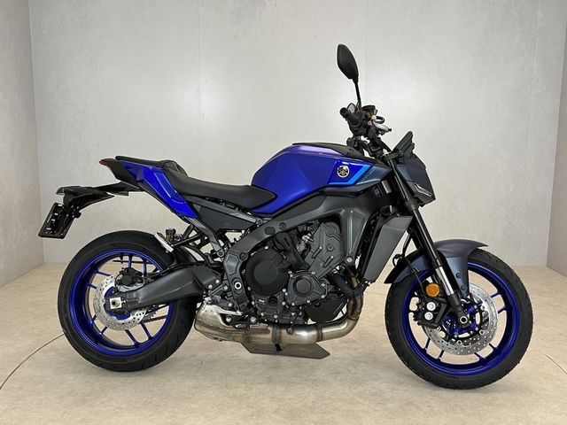 yamaha - mt-09-y-amt