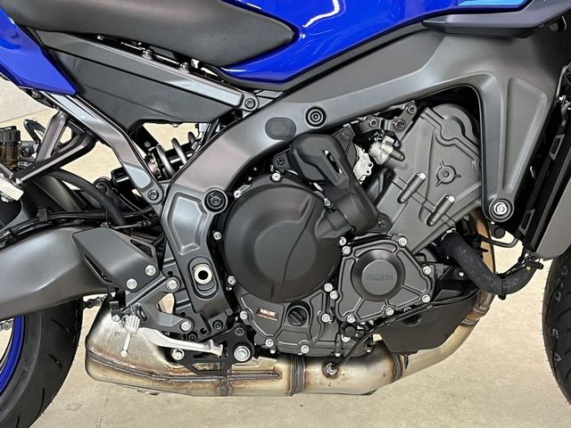 yamaha - mt-09-y-amt