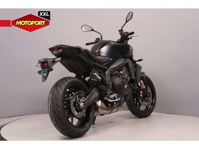 yamaha - mt-09-y-amt