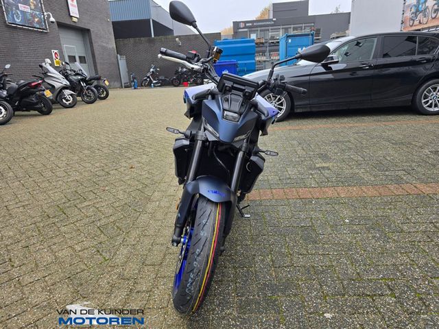 yamaha - mt-09-y-amt