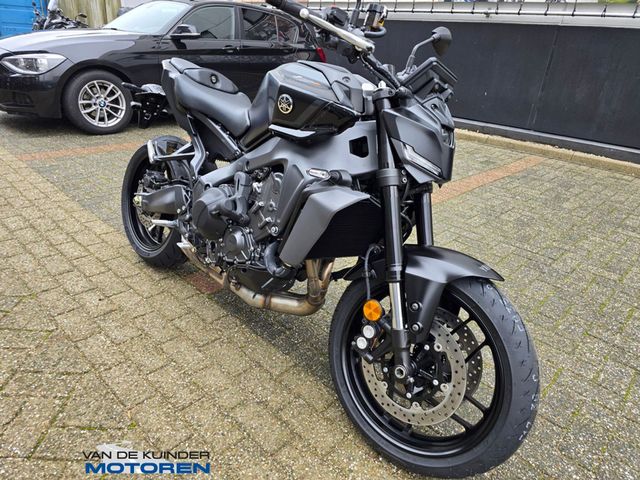 yamaha - mt-09-y-amt