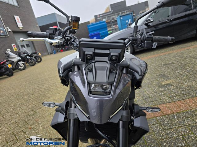 yamaha - mt-09-y-amt