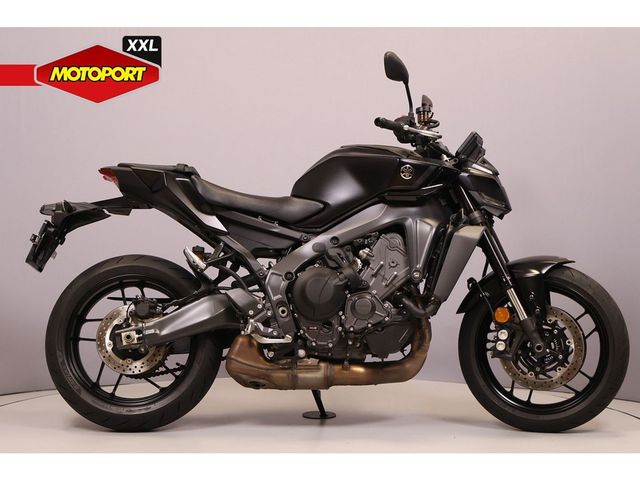 yamaha - mt-09-y-amt