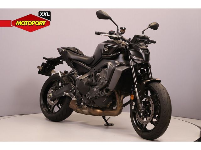 yamaha - mt-09-y-amt