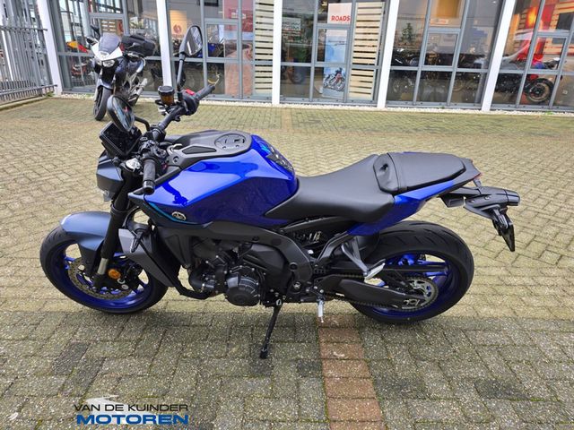 yamaha - mt-09-y-amt