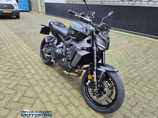 yamaha - mt-09-y-amt