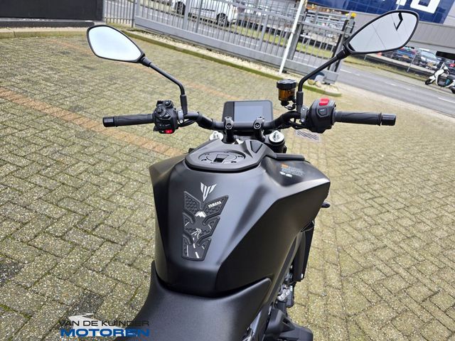 yamaha - mt-09-y-amt