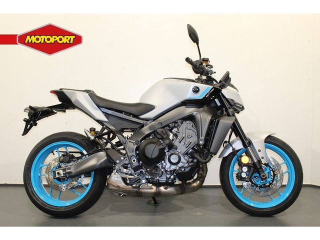 yamaha - mt-09-y-amt