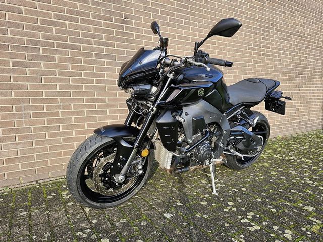 yamaha - mt-10