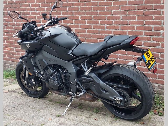 yamaha - mt-10