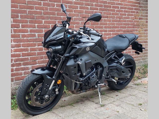 yamaha - mt-10