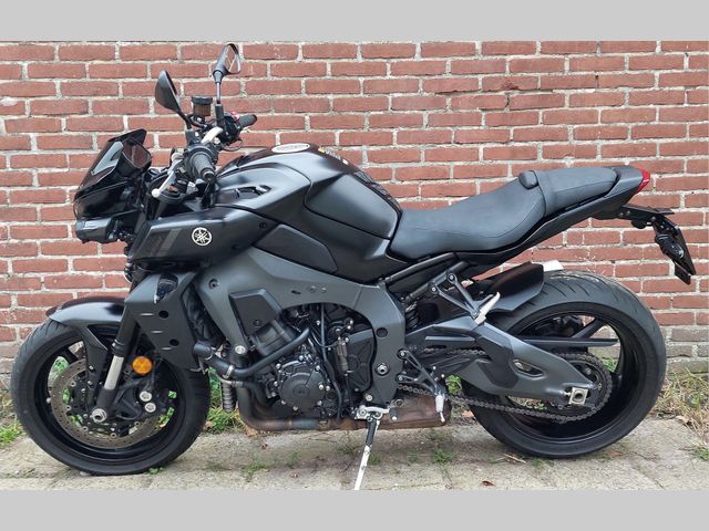 yamaha - mt-10