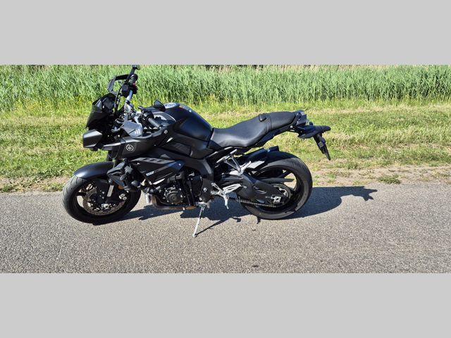 yamaha - mt-10