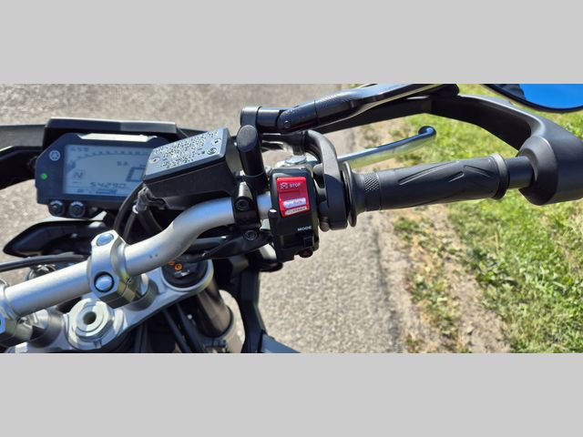 yamaha - mt-10