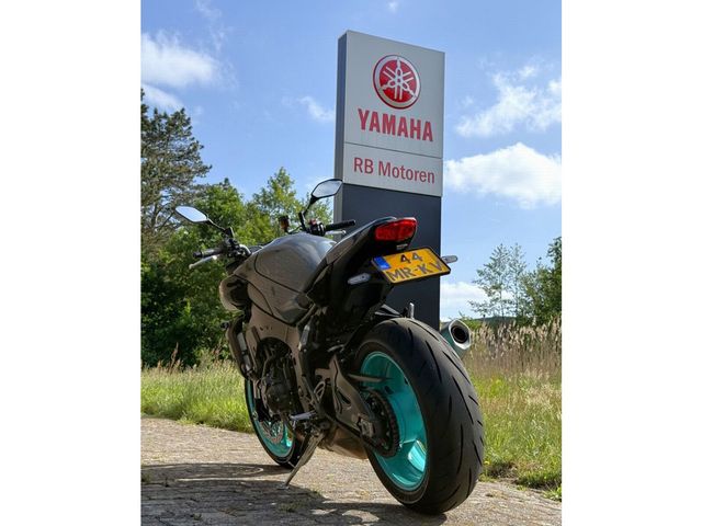 yamaha - mt-10