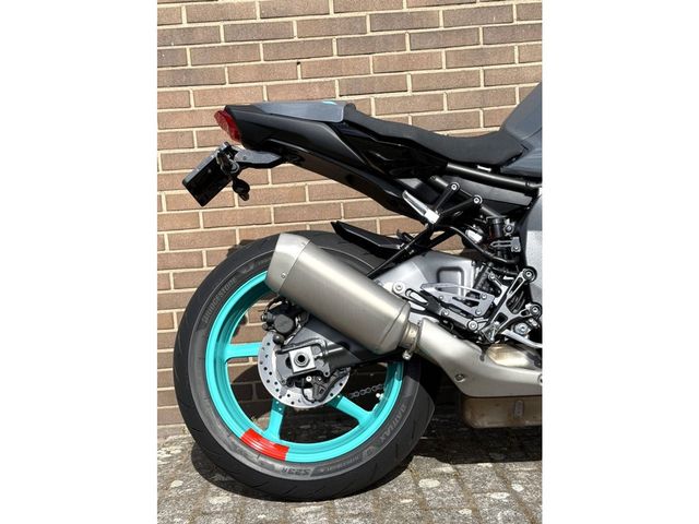 yamaha - mt-10