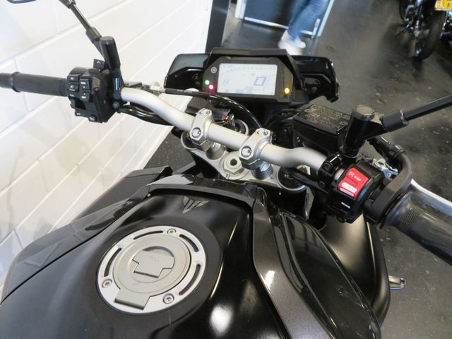 yamaha - mt-10-abs