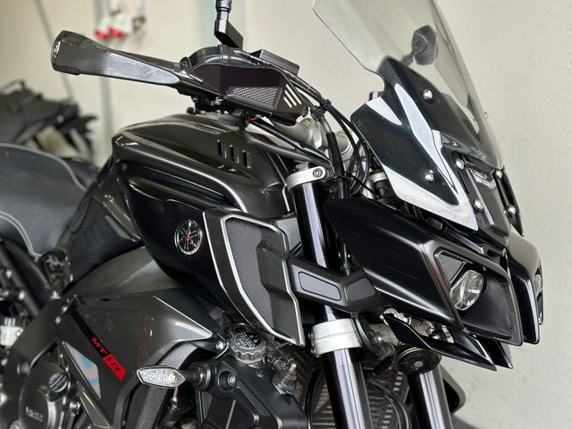 yamaha - mt-10-tourer-edition