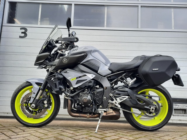 yamaha - mt-10-tourer-edition