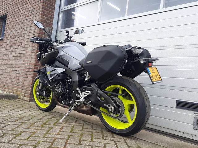 yamaha - mt-10-tourer-edition