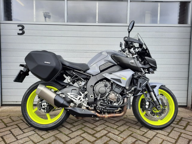 yamaha - mt-10-tourer-edition