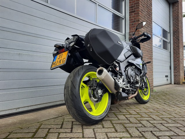 yamaha - mt-10-tourer-edition