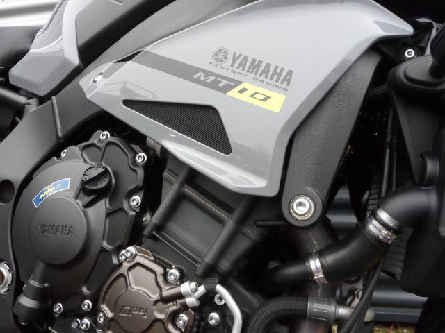 yamaha - mt-10-tourer-edition