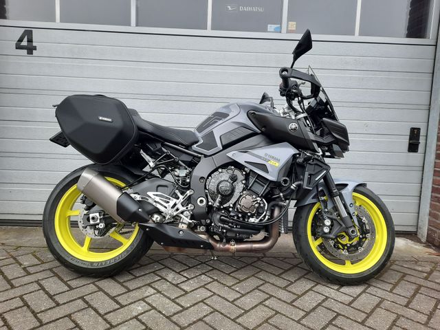 yamaha - mt-10-touring