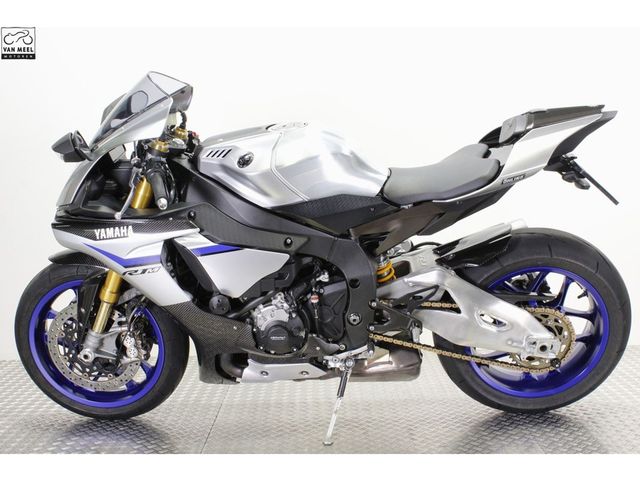 yamaha - r1-m