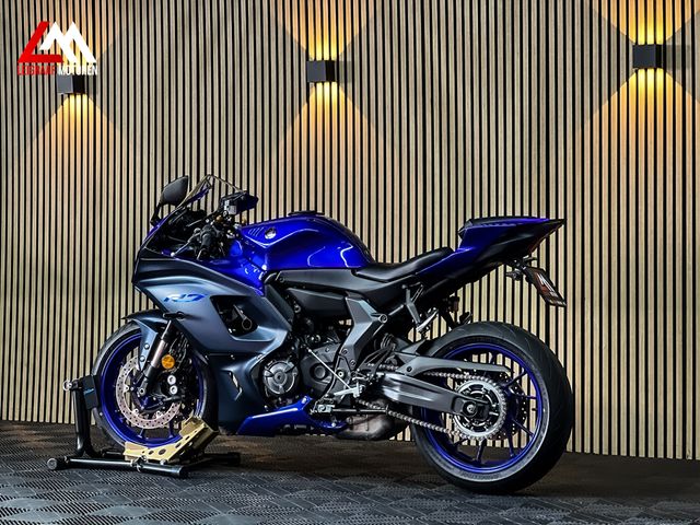 yamaha - r7