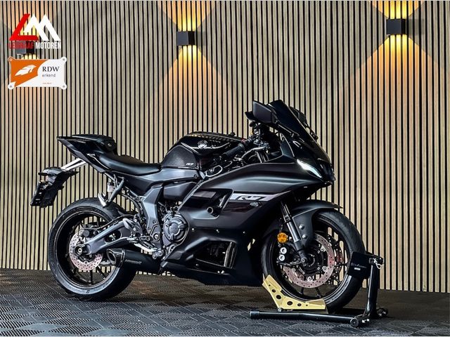 yamaha - r7