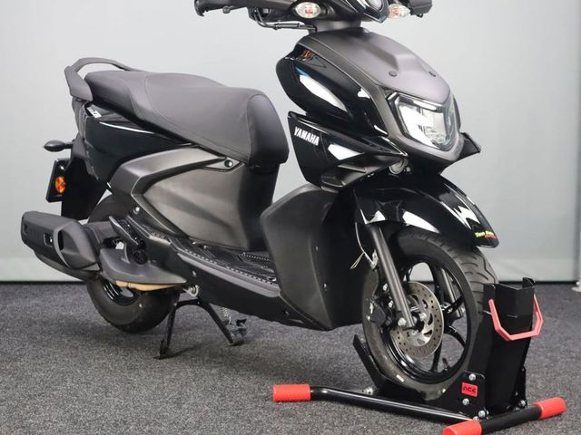 yamaha - rayzr