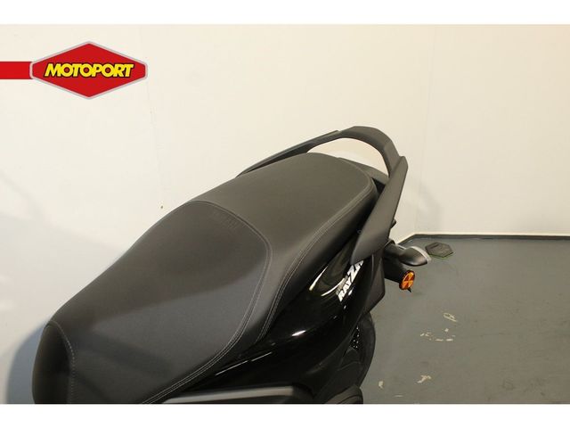 yamaha - rayzr