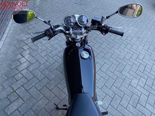 yamaha - sr-400