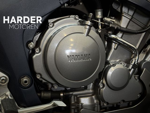 yamaha - tdm-900