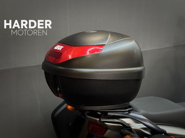 yamaha - tdm-900