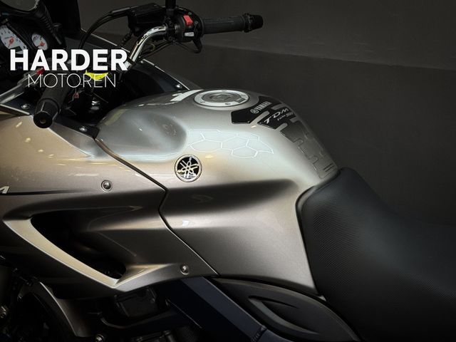 yamaha - tdm-900