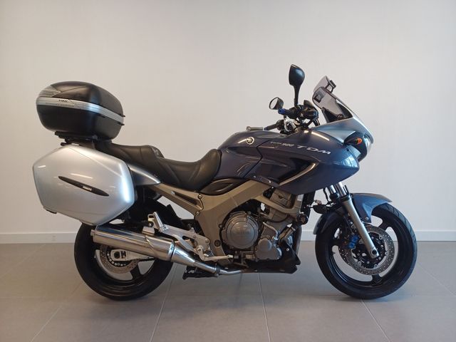 yamaha - tdm-900