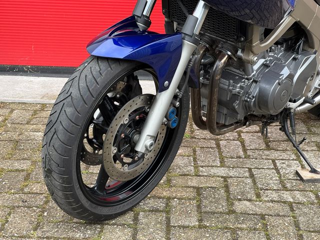 yamaha - tdm-900
