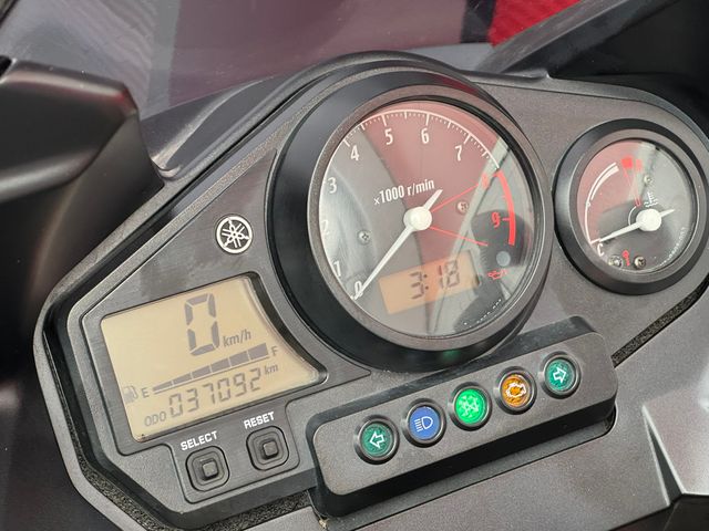 yamaha - tdm-900