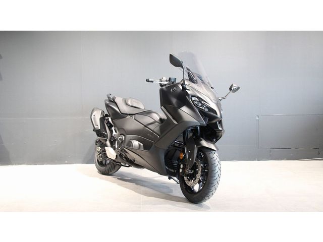 yamaha - tmax-560