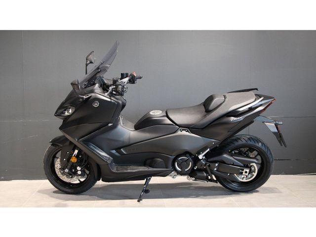 yamaha - tmax-560