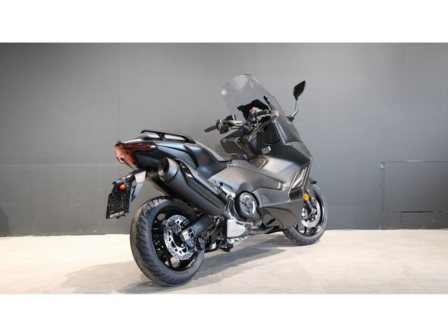 yamaha - tmax-560